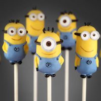 paddington cake pops