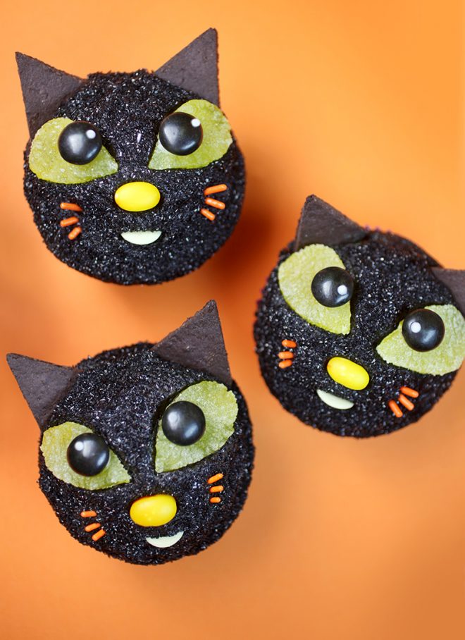 Black Cat Cupcakes Black Cat Cupcakes