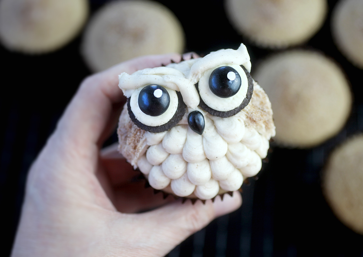 Easy Owl Cupcakes