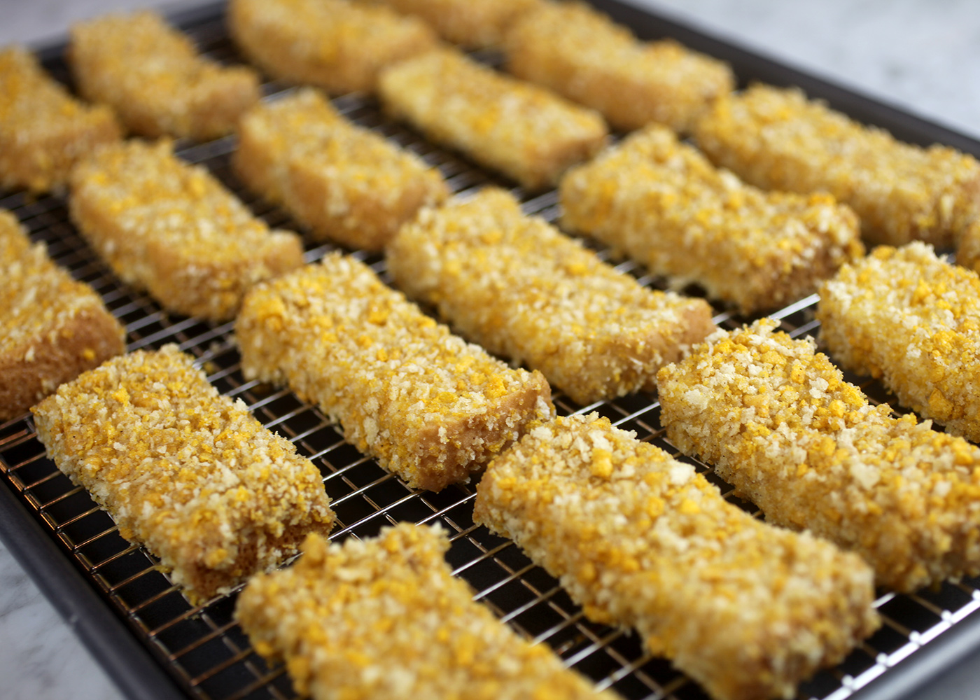 Crunchy French Toast Sticks Bakerella