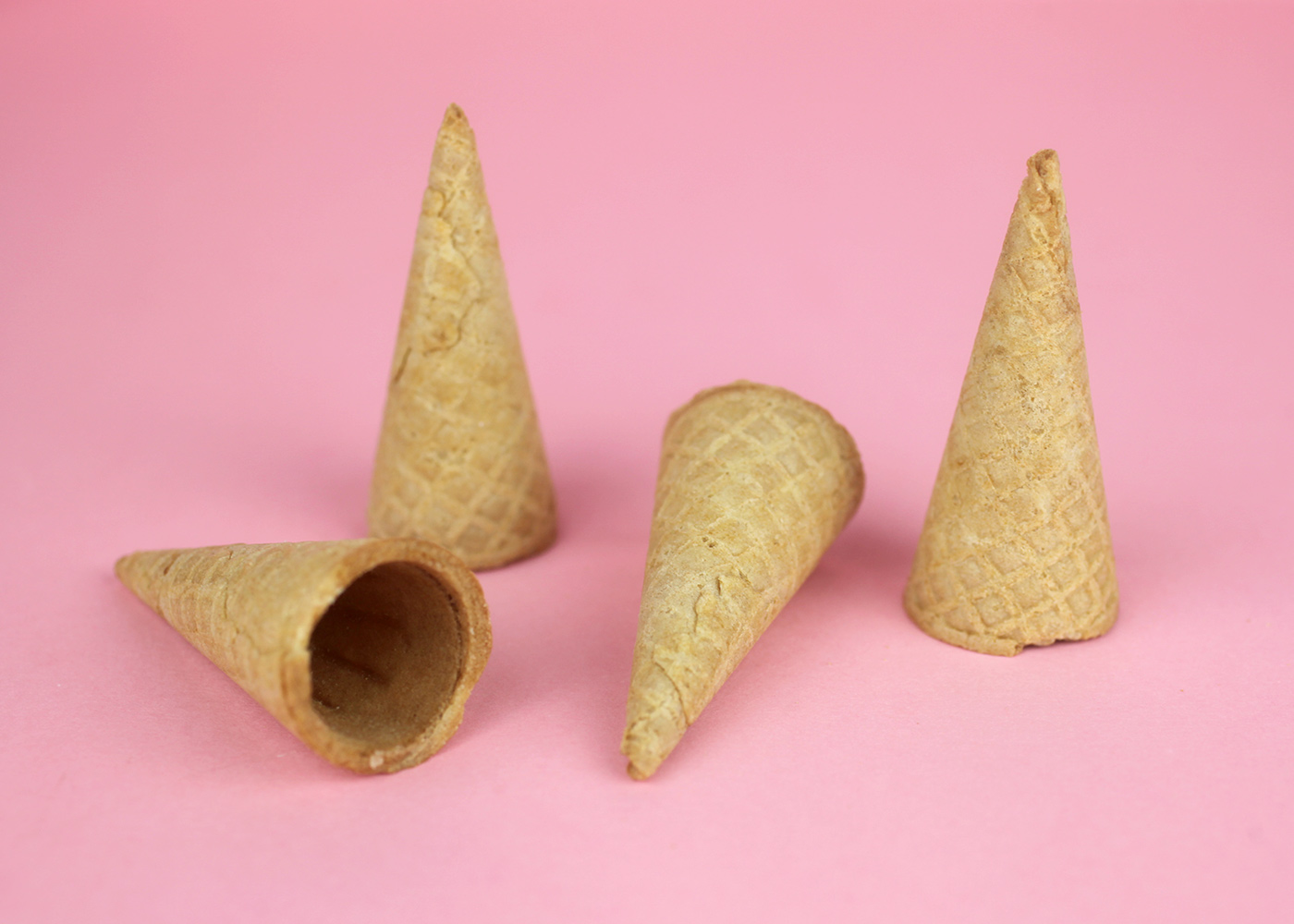 Mini Ice Cream Cones Small Tiny Sugar Cones for Cake Pops and Tiny