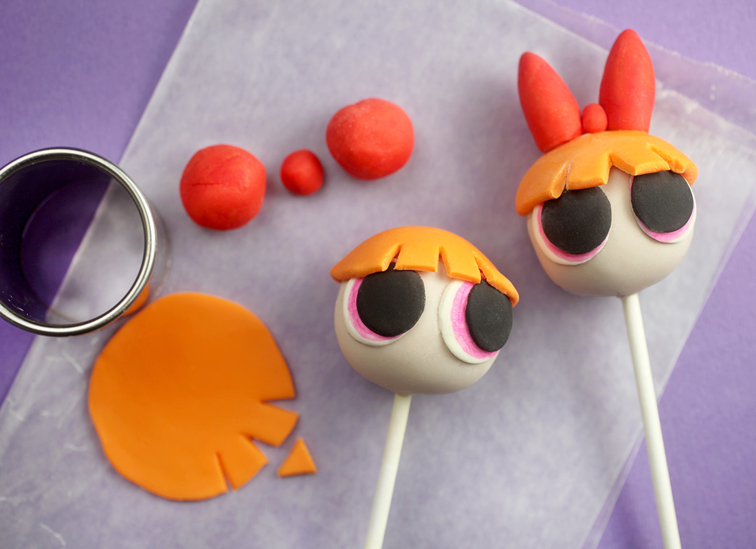 Making Blossom Cake Pops