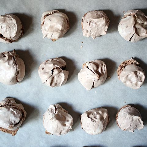 Chewy Chocolate Meringues