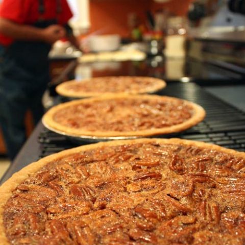 Mama's Pecan Pies