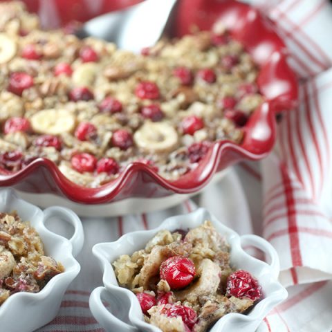 Banana-Berry Baked Oatmeal