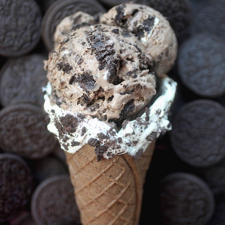 Cookies & Cream Ice Cream Cones