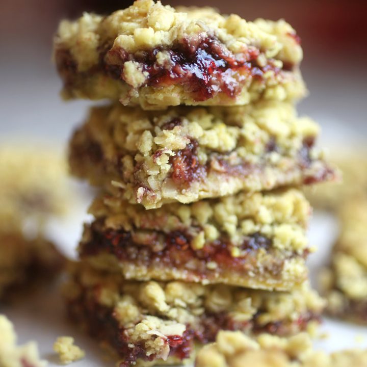 Easy Raspberry Oatmeal Bars