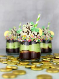 Shamrock Shake Cakes