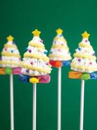 Christmas Tree Cake Pops