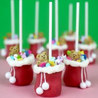 Santa's Bag Cake Pops by Bakerella