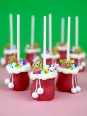 Santa's Bag Cake Pops by Bakerella