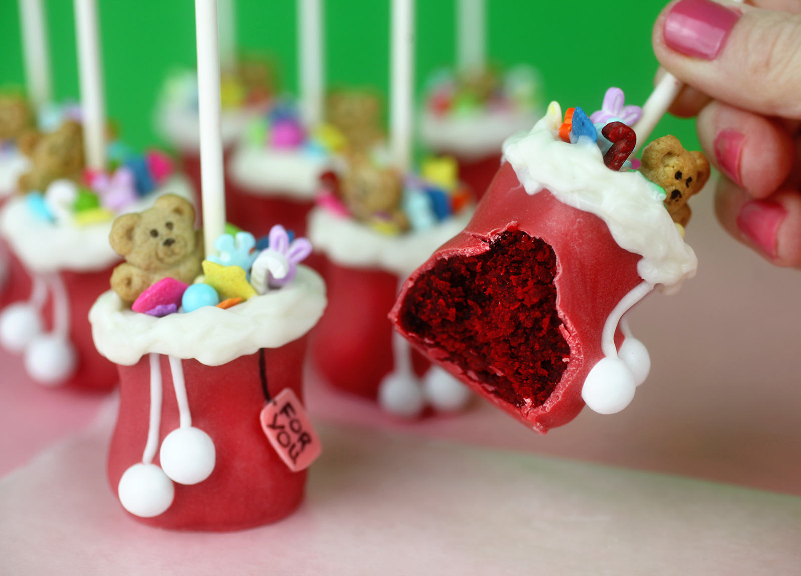 Santa's Bag Cake Pops by Bakerella