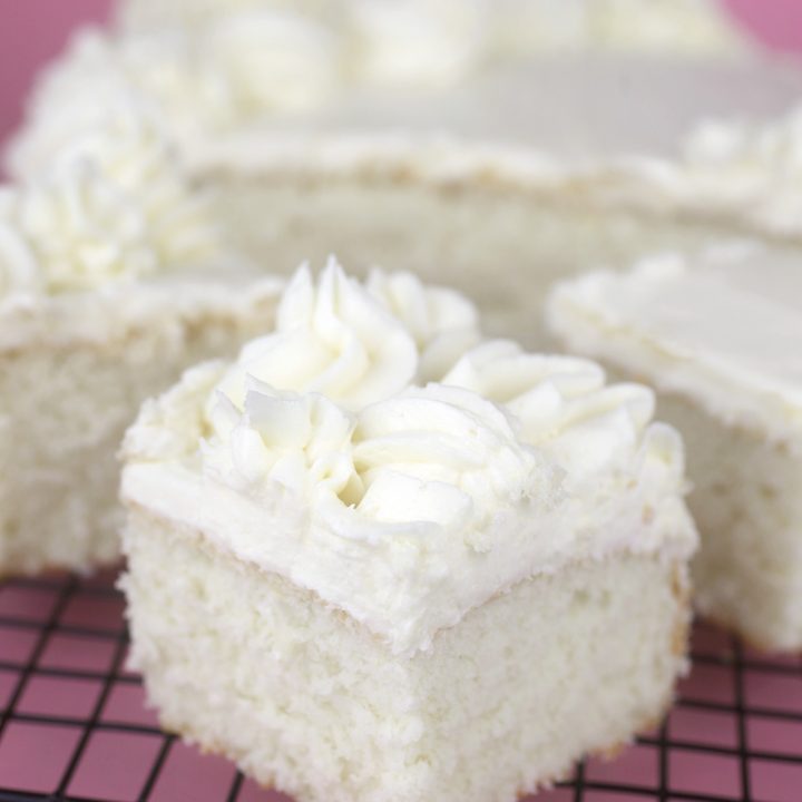 Vanilla Vanilla Snack Cake